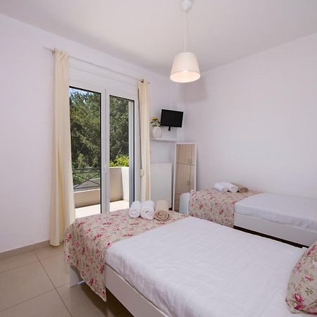 Casa Magnolia Villa Kathaniá Dış mekan fotoğraf