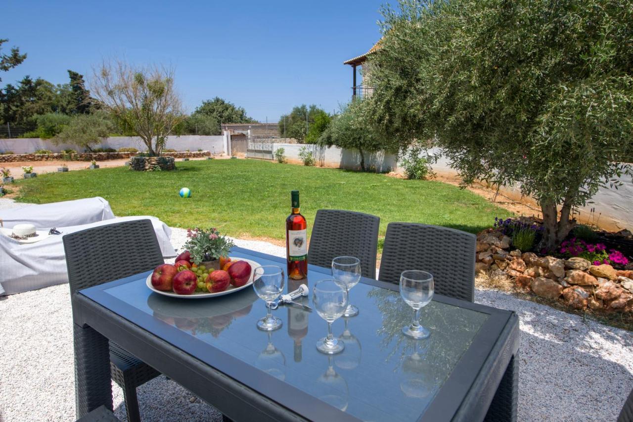 Casa Magnolia Villa Kathaniá Dış mekan fotoğraf