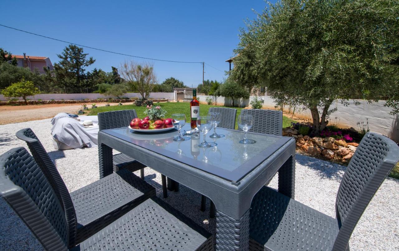 Casa Magnolia Villa Kathaniá Dış mekan fotoğraf